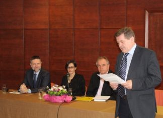 U NKC-u održan Okrugli stol “Europske perspektive Hrvata na prostoru Bosne i Hercegovine” U NKC-u održan Okrugli stol “Europske perspektive Hrvata na prostoru Bosne i Hercegovine”