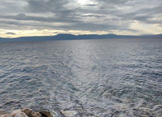 Planinari u razini mora