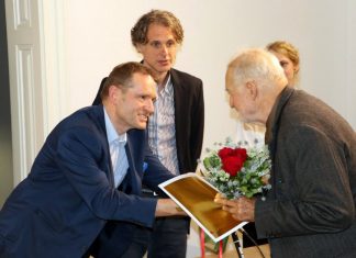 Napretkovac iz Zagreba prof. emeritus Vladimir P. Goss primio prestižnu nagradu DPUH-a za životno djelo