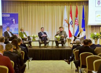 Dubrovnik: Predstavnici Napretka na panel raspravi o turizmu