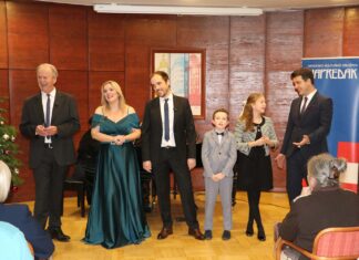 Održan koncert „NAŠA RADOST U VAŠOJ JE IZVEDBI: GLAZBOM DODIRNITE NAS“ u Napretkovom kulturnom centru