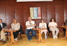 Predstavljena autobiografska knjiga ”Dum spiro spero & zbirka pjesama VIZA za RAJ” autora Josipa Miočevića